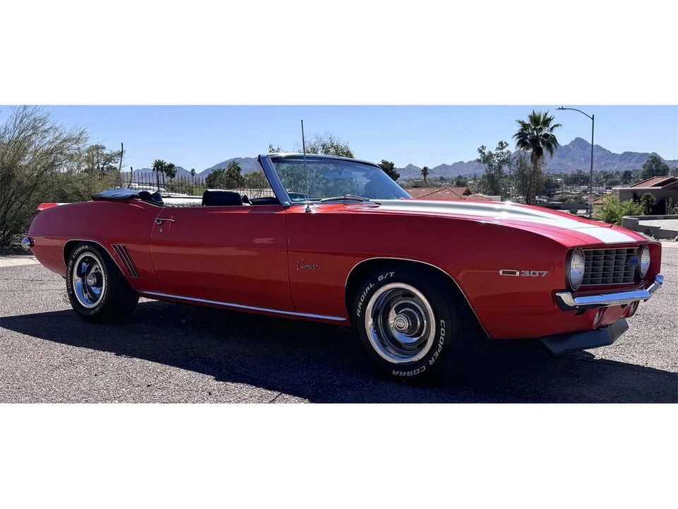 1965 Chevrolet Camaro - Image 10 of 31