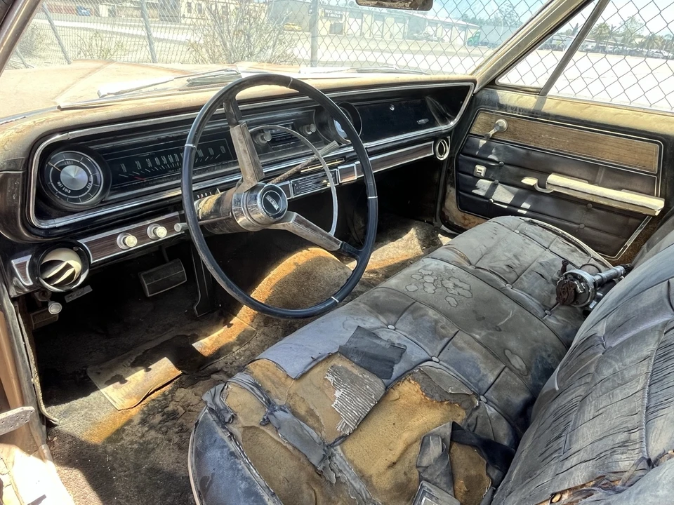 1965 Chevrolet Caprice - Image 15 of 26