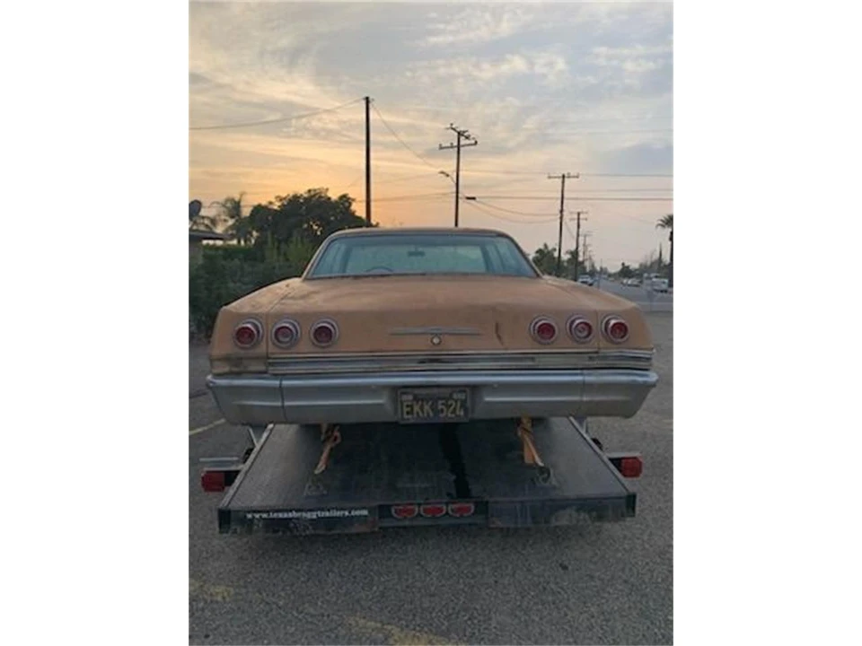 1965 Chevrolet Caprice - Image 7 of 8