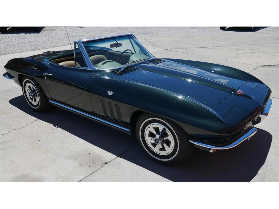 1965 Chevrolet Corvette C2 - Image 7 of 31