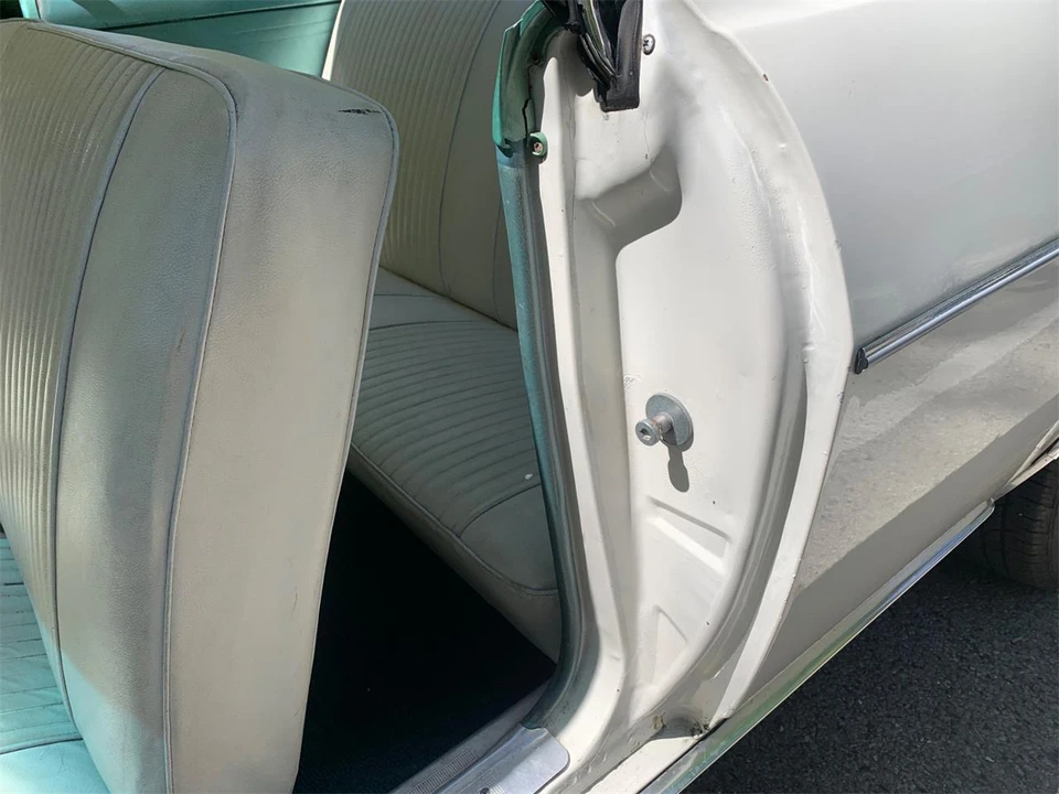 1965 Chevrolet Corvair 2nd Gen - Image 13 of 31
