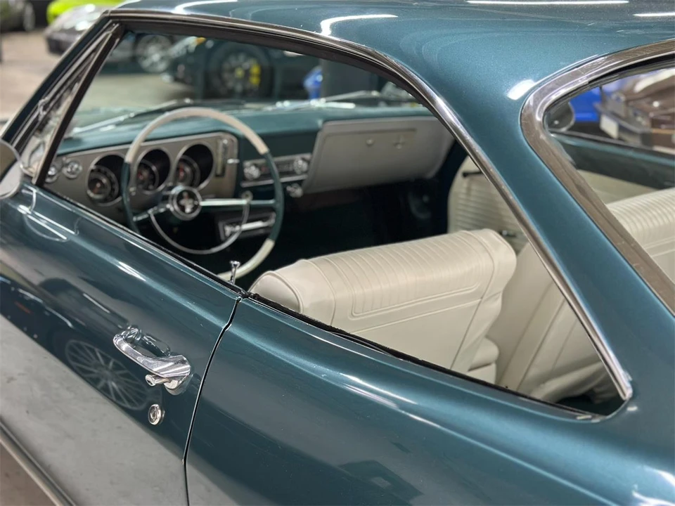 1965 Chevrolet Corvair 2nd Gen - Image 9 of 31