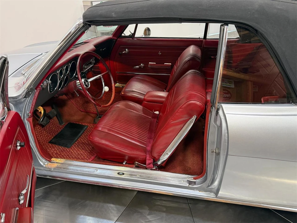 1965 Chevrolet Corvair 2nd Gen - Image 27 of 31
