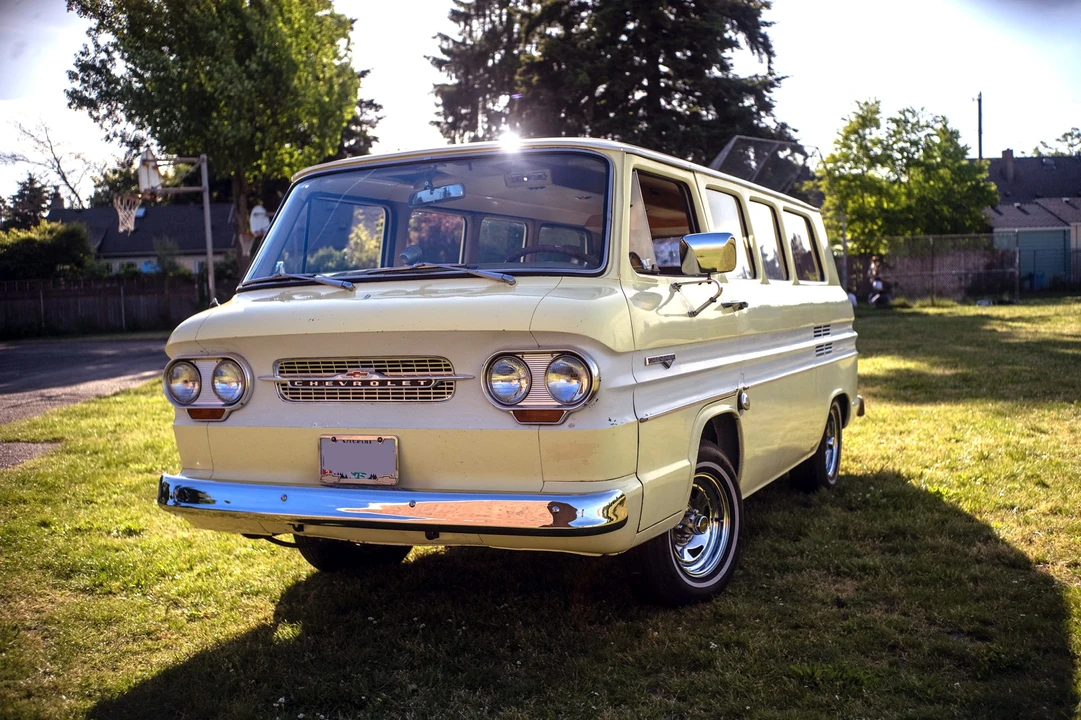 1965 Chevrolet Corvair Greenbrier & Corvan - Image 12 of 31