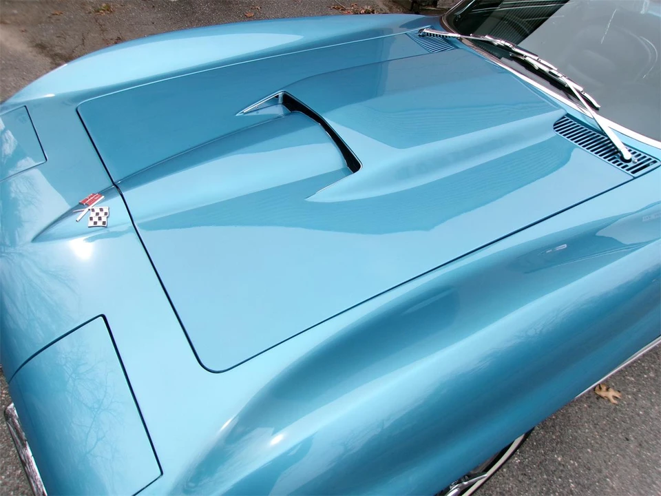 1965 Chevrolet Corvette C2 - Image 24 of 31