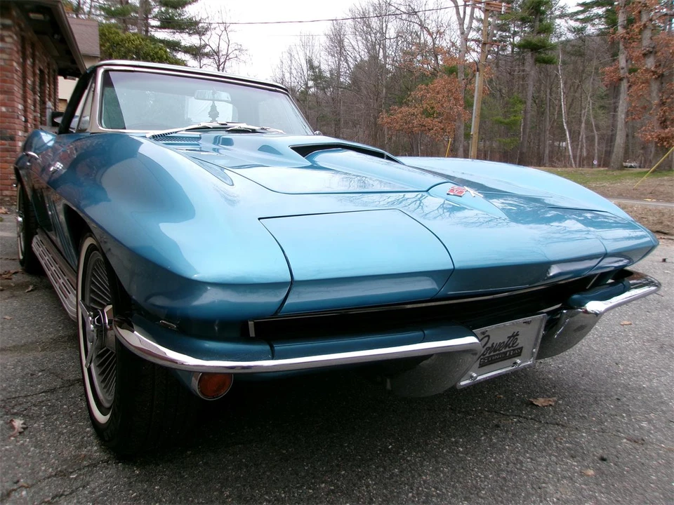 1965 Chevrolet Corvette C2 - Image 20 of 31