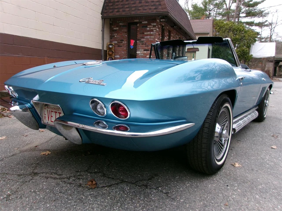 1965 Chevrolet Corvette C2 - Image 17 of 31