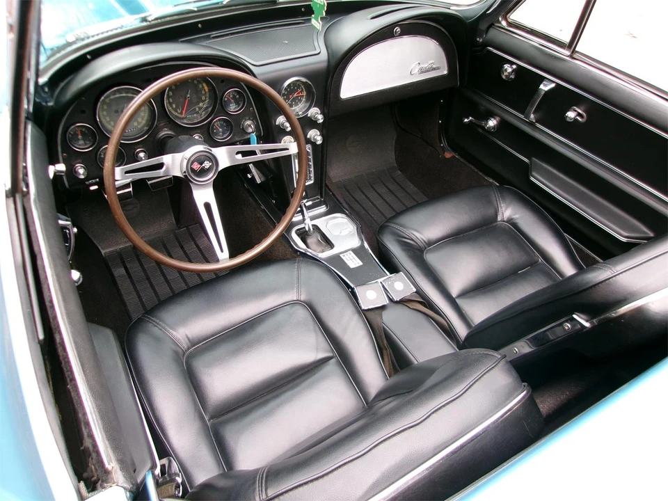 1965 Chevrolet Corvette C2 - Image 25 of 31
