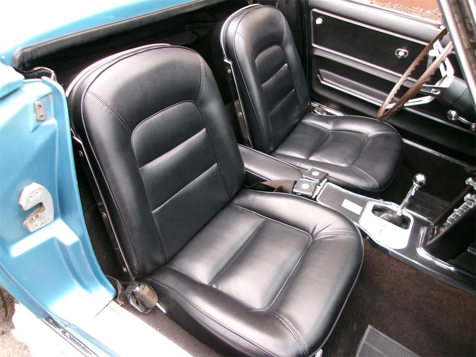 1965 Chevrolet Corvette C2 - Image 30 of 31