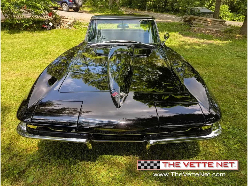 1965 Chevrolet Corvette C2 - Image 4 of 31