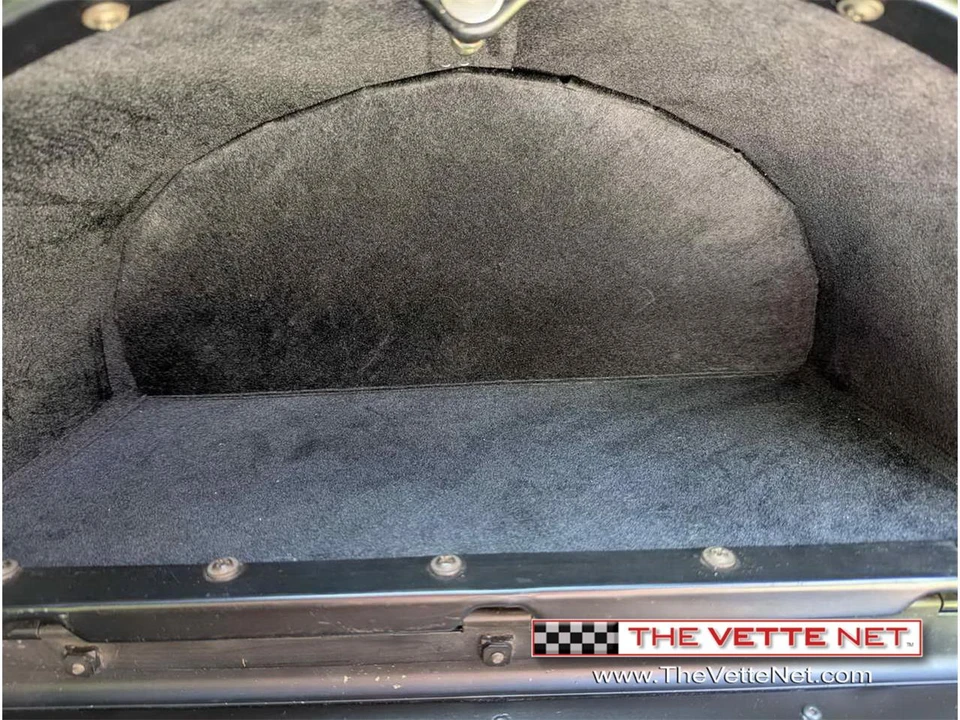 1965 Chevrolet Corvette C2 - Image 22 of 31