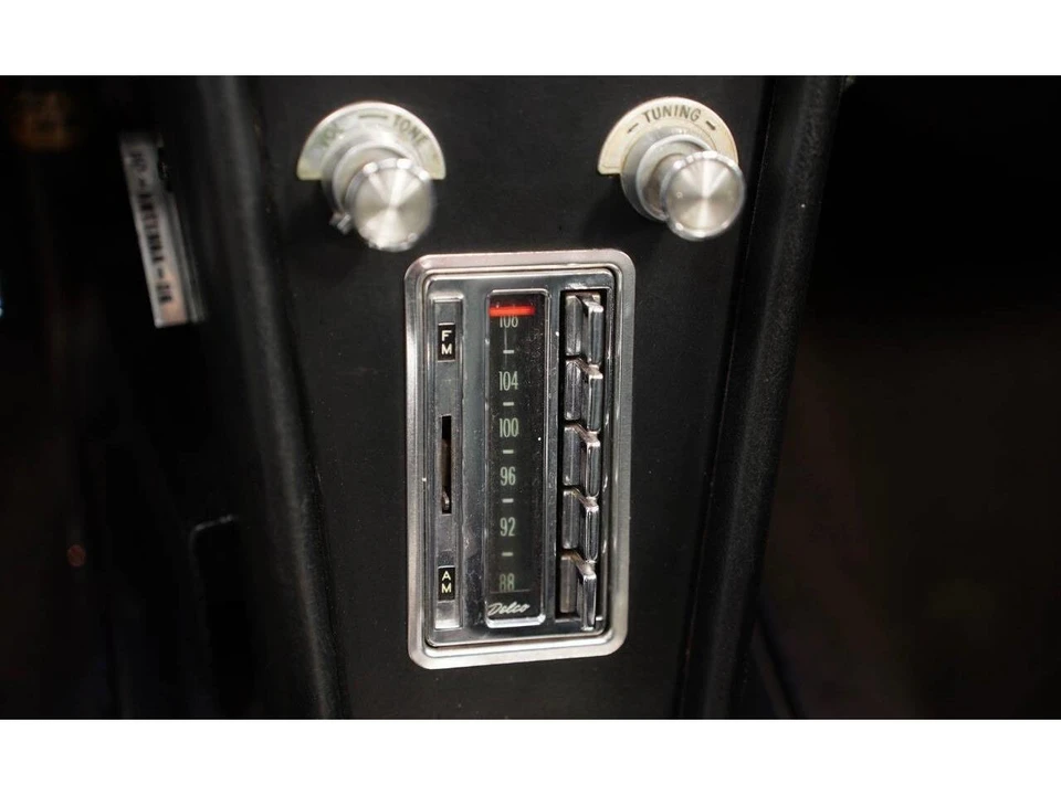 1965 Chevrolet Corvette C2 - Image 9 of 16