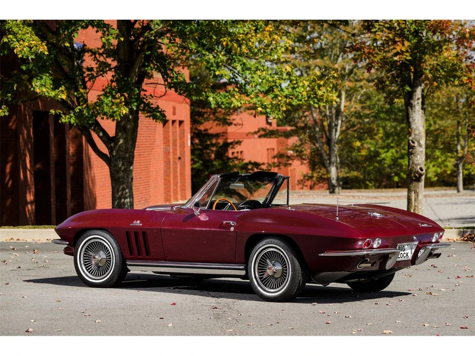 1965 Chevrolet Corvette C2 - Image 6 of 30