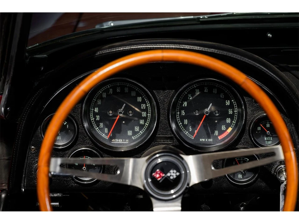 1965 Chevrolet Corvette C2 - Image 22 of 30