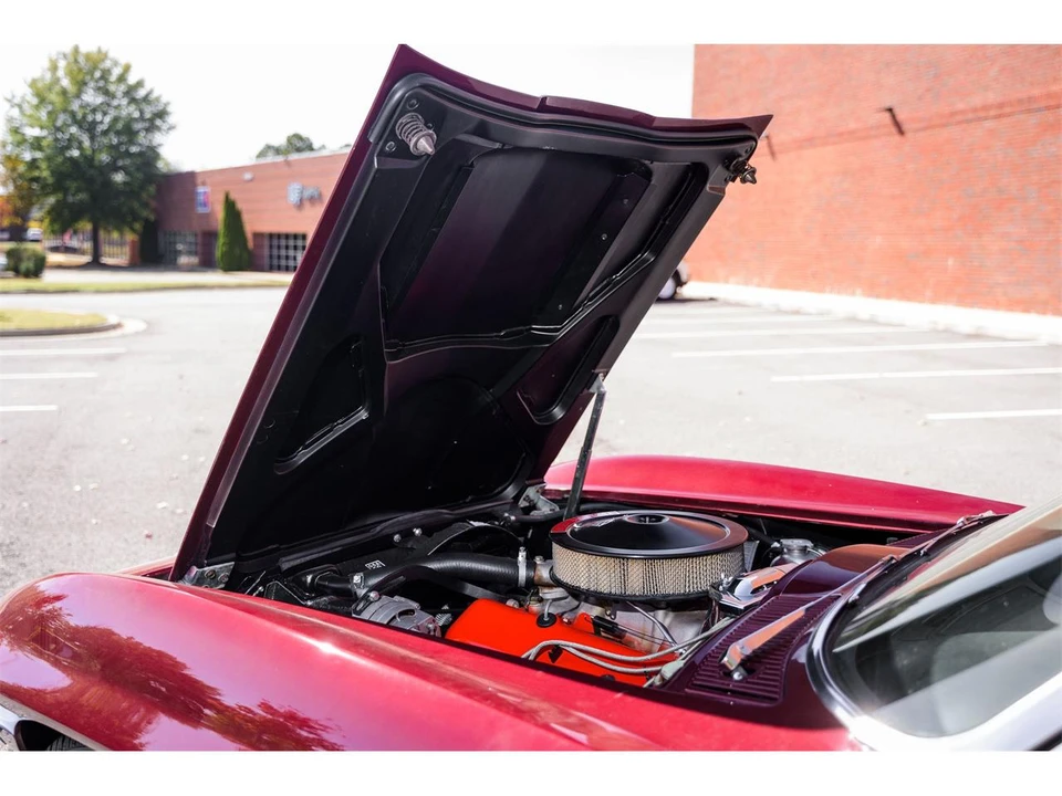 1965 Chevrolet Corvette C2 - Image 26 of 30