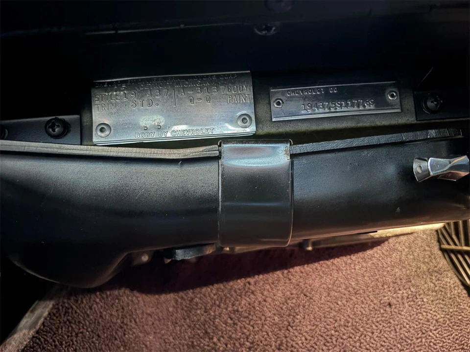 1965 Chevrolet Corvette C2 - Image 29 of 31