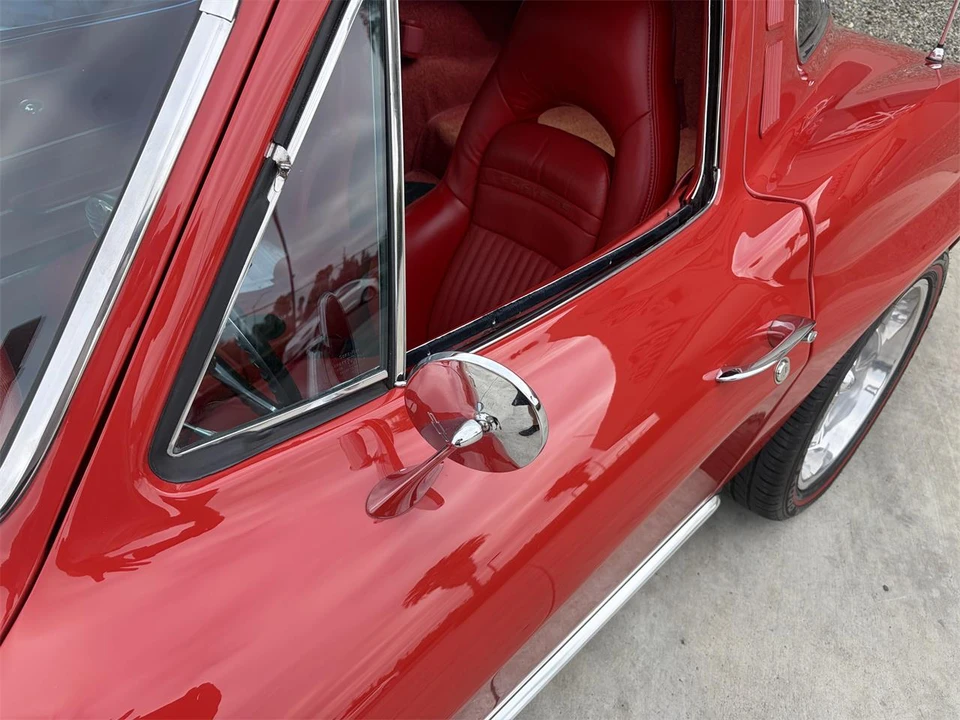 1965 Chevrolet Corvette C2 - Image 9 of 31