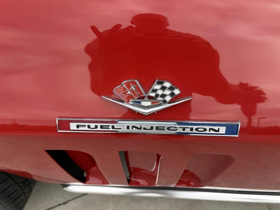 1965 Chevrolet Corvette C2 - Image 11 of 31