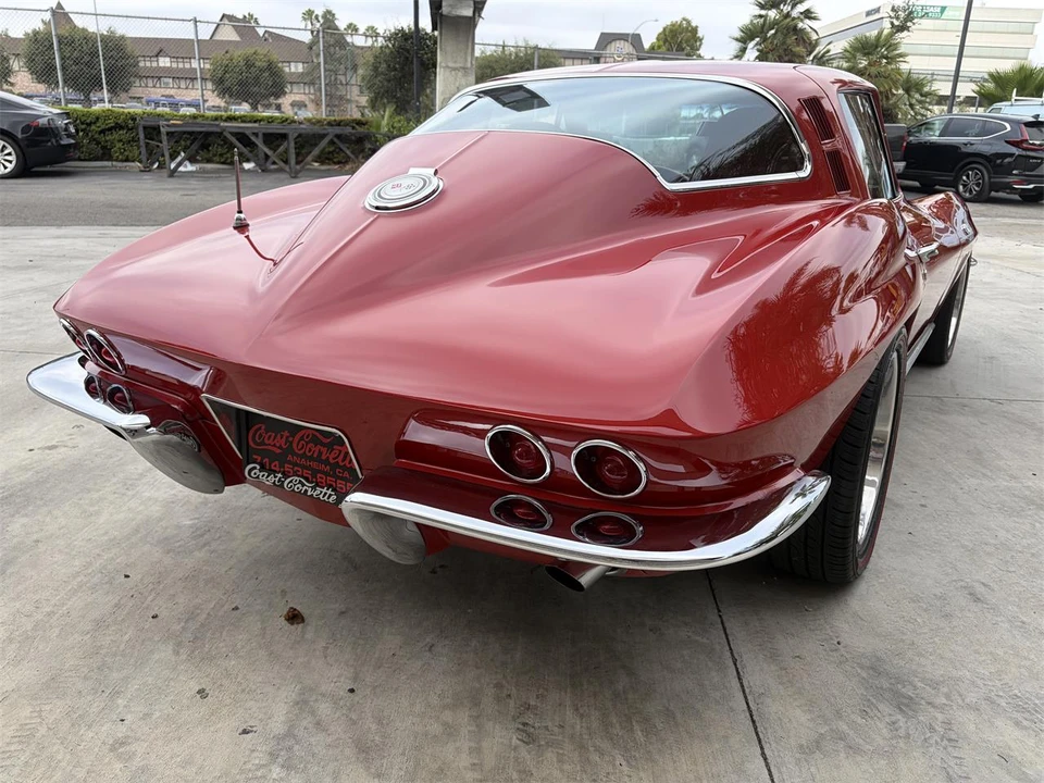 1965 Chevrolet Corvette C2 - Image 18 of 31