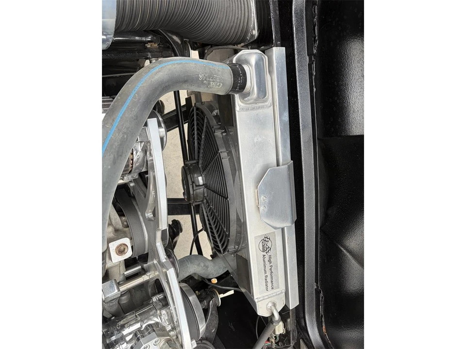 1965 Chevrolet Corvette C2 - Image 27 of 31