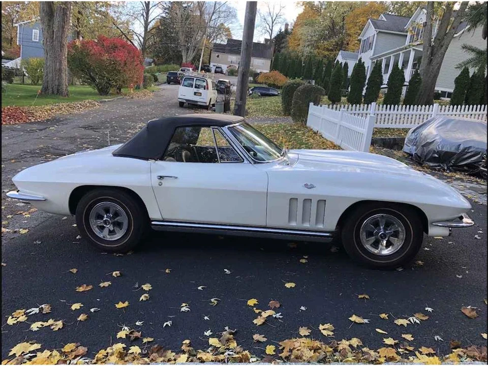 1965 Chevrolet Corvette C2 - Image 4 of 5