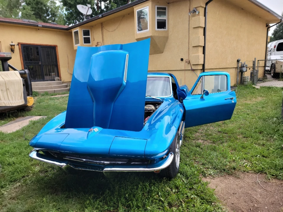 1965 Chevrolet Corvette C2 - Image 4 of 31