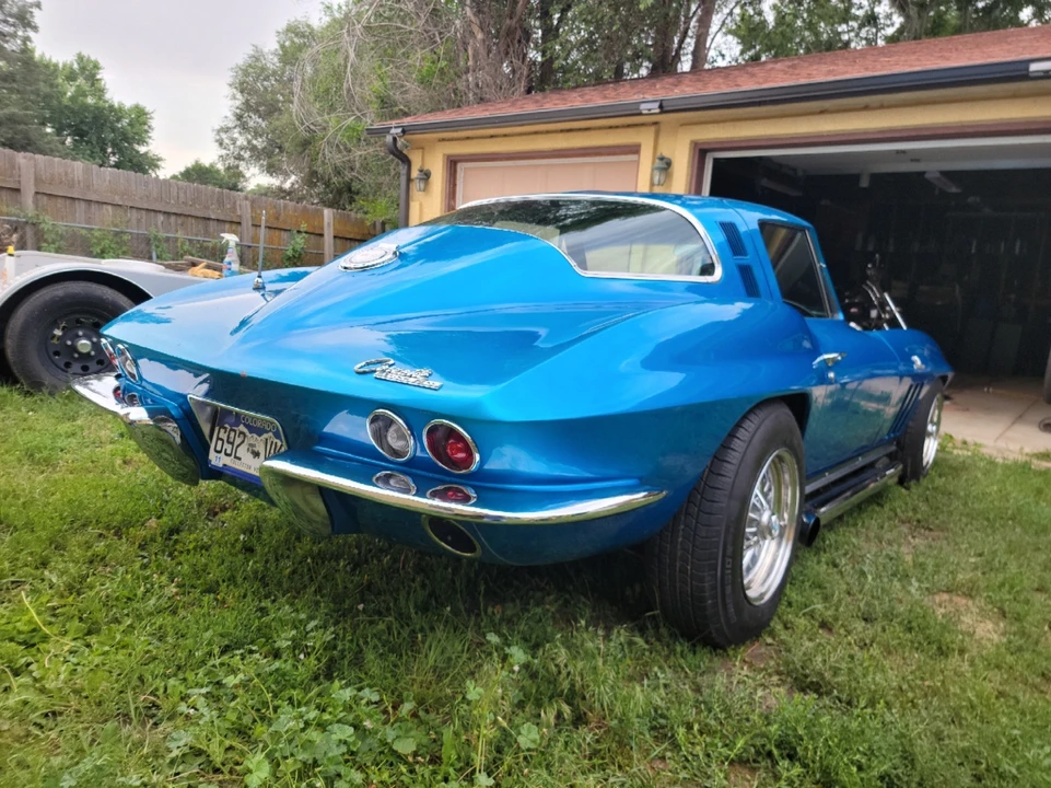 1965 Chevrolet Corvette C2 - Image 11 of 31