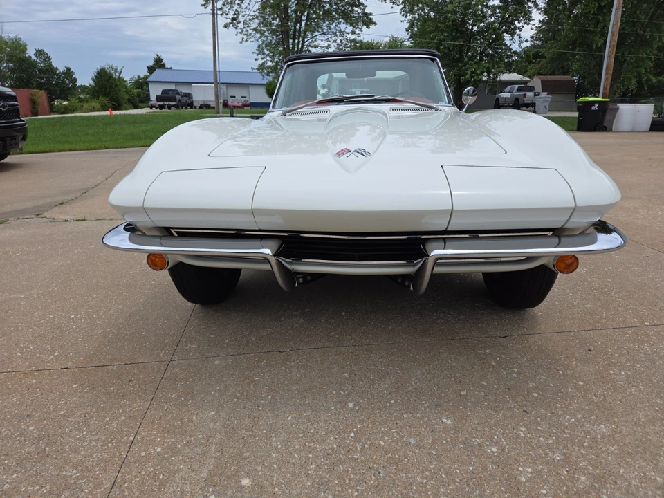 1965 Chevrolet Corvette C2 - Image 4 of 31