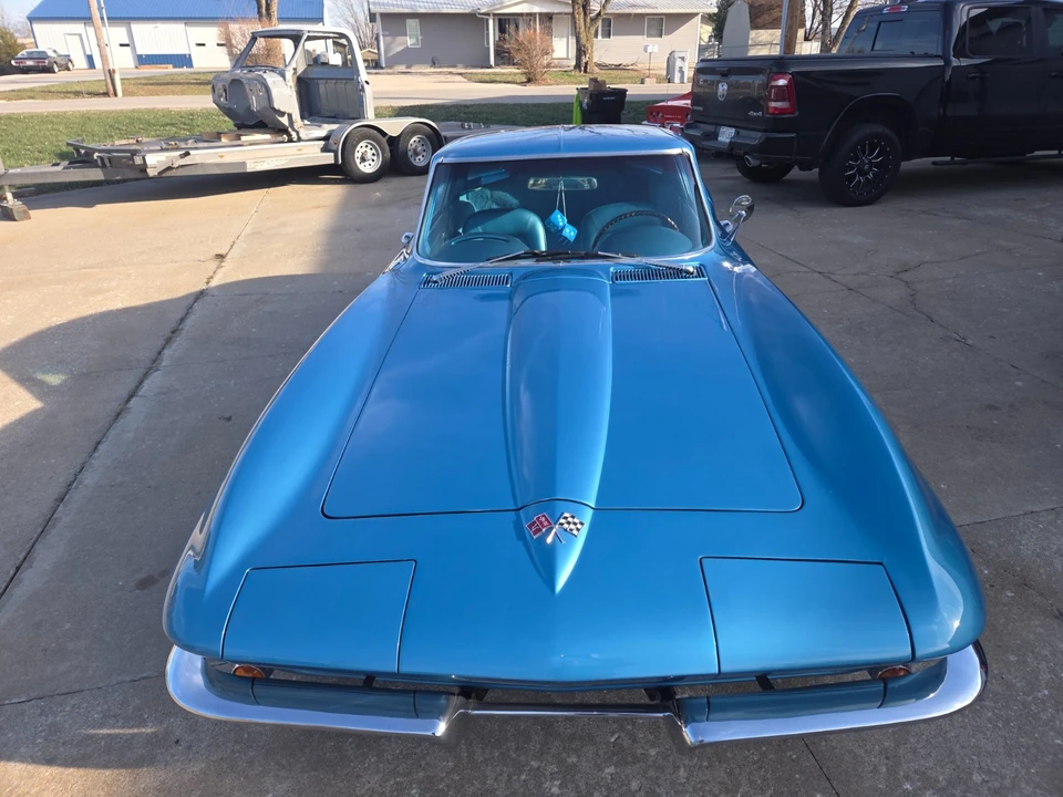 1965 Chevrolet Corvette C2 - Image 5 of 21