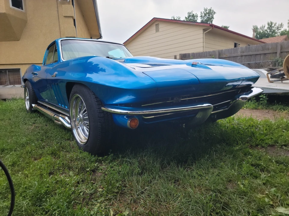 1965 Chevrolet Corvette C2 - Image 12 of 31