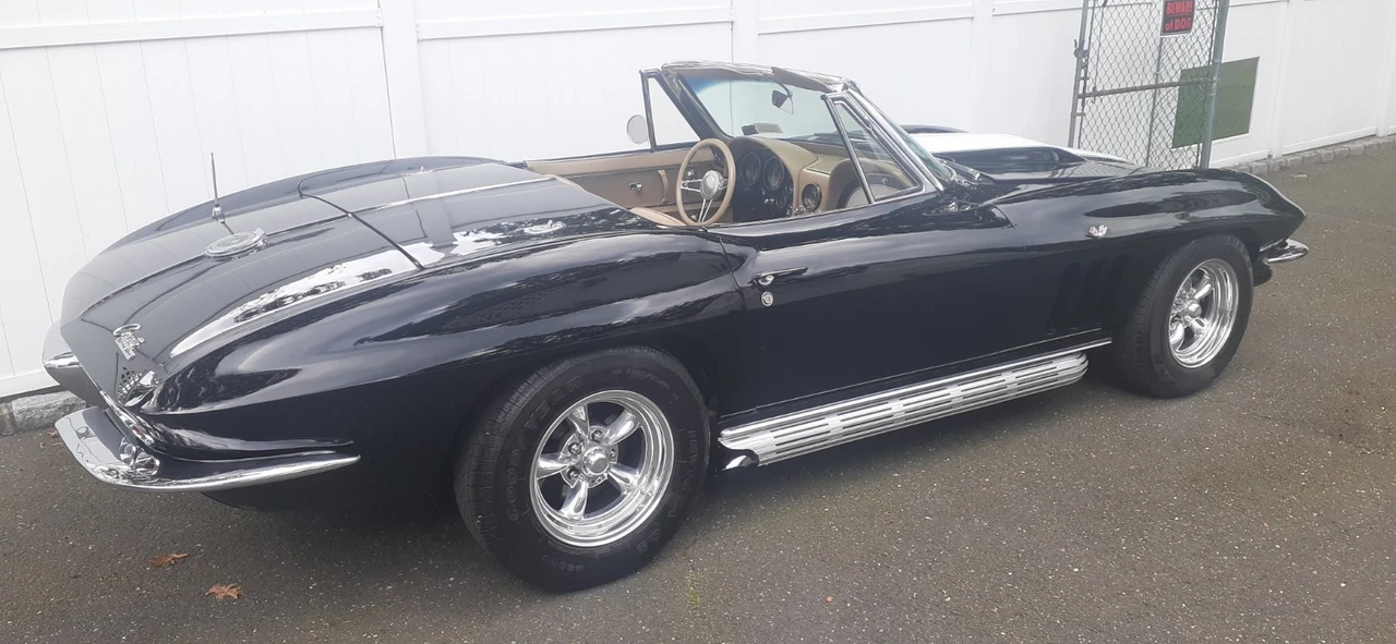 1965 Chevrolet Corvette C2 - Image 4 of 31