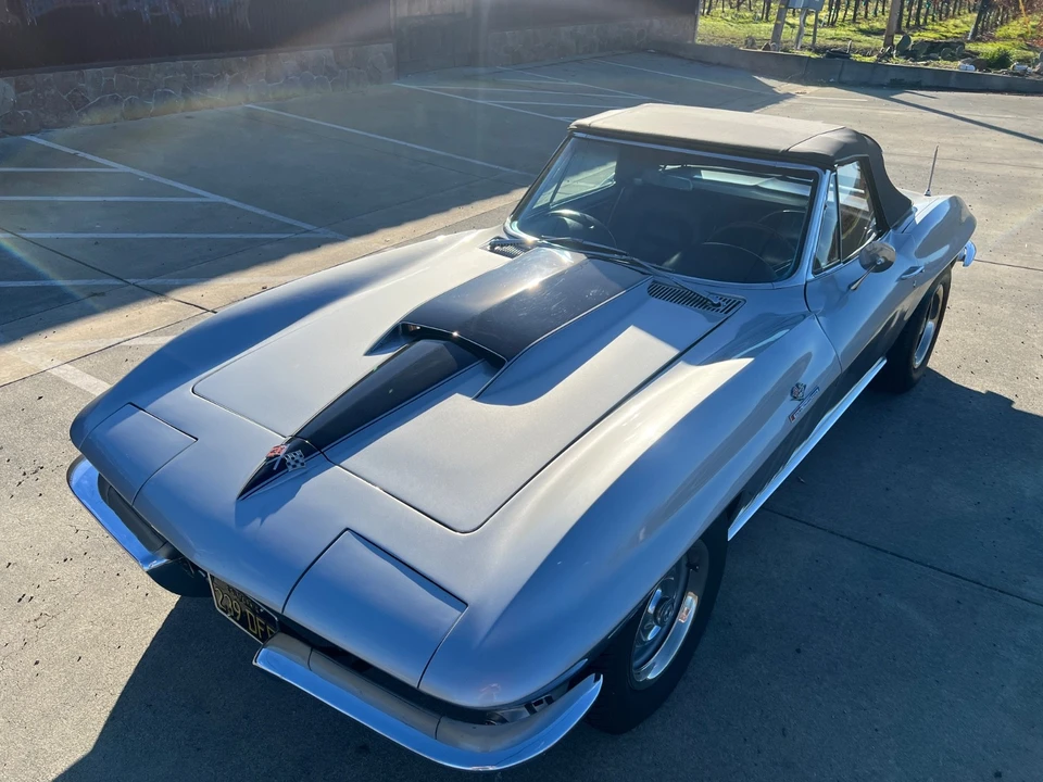 1965 Chevrolet Corvette C2 - Image 3 of 21