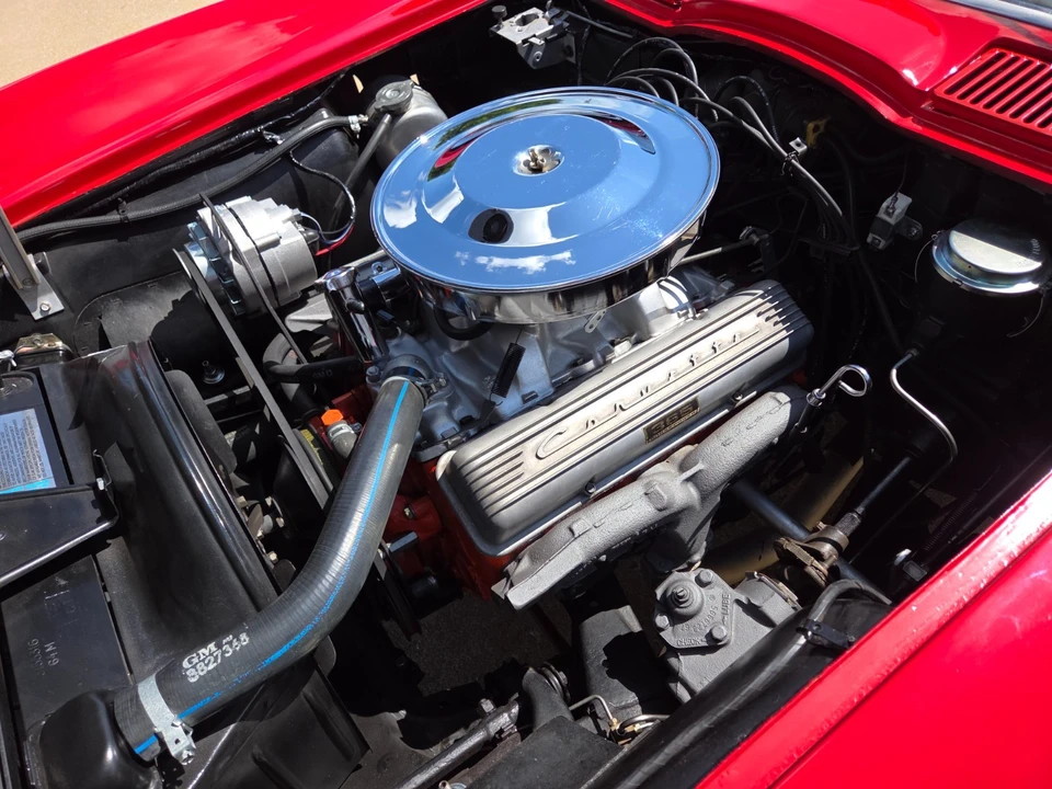 1965 Chevrolet Corvette C2 - Image 28 of 31
