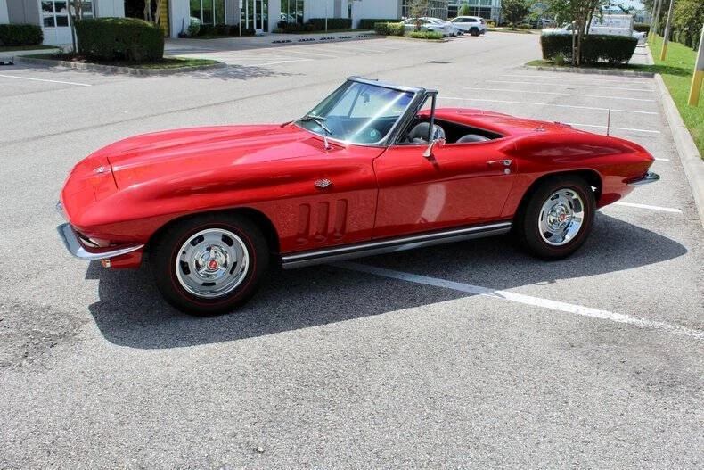 1965 Chevrolet Corvette C2 - Image 24 of 31