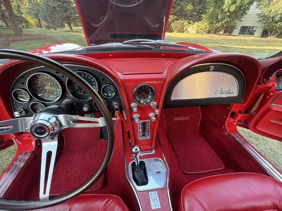 1965 Chevrolet Corvette C2 - Image 12 of 21