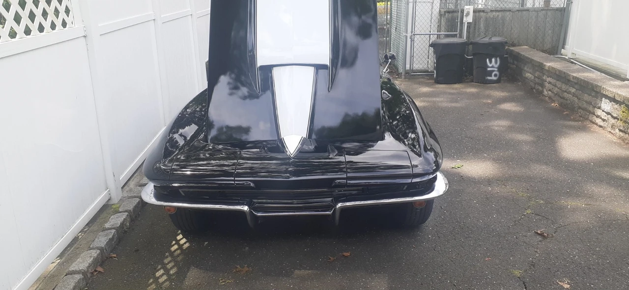 1965 Chevrolet Corvette C2 - Image 9 of 31