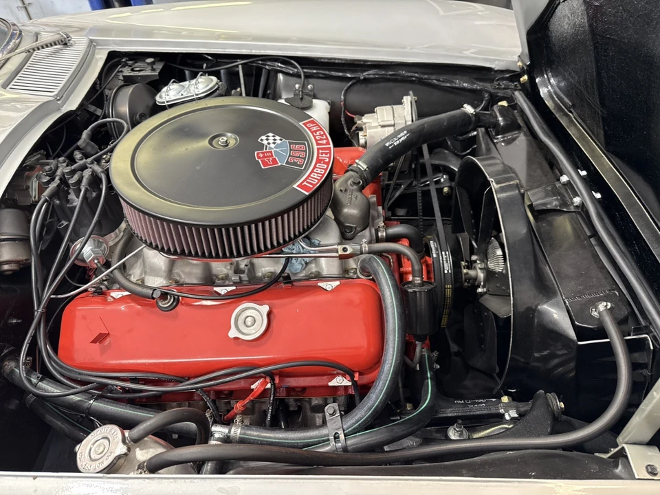 1965 Chevrolet Corvette C2 - Image 15 of 16