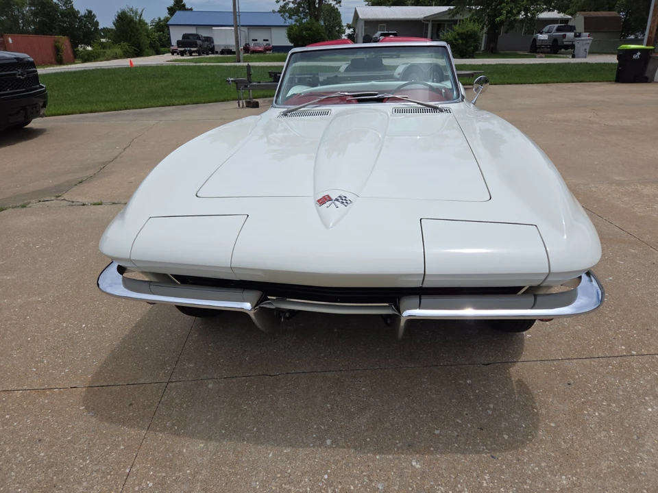 1965 Chevrolet Corvette C2 - Image 21 of 31