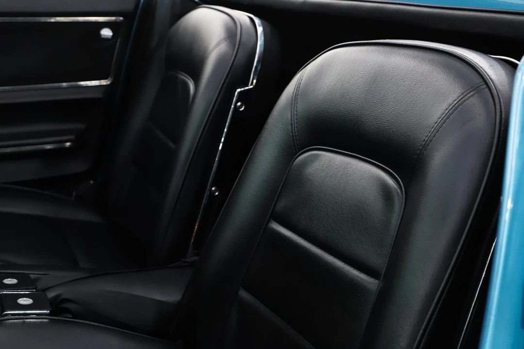 1965 Chevrolet Corvette C2 - Image 13 of 31