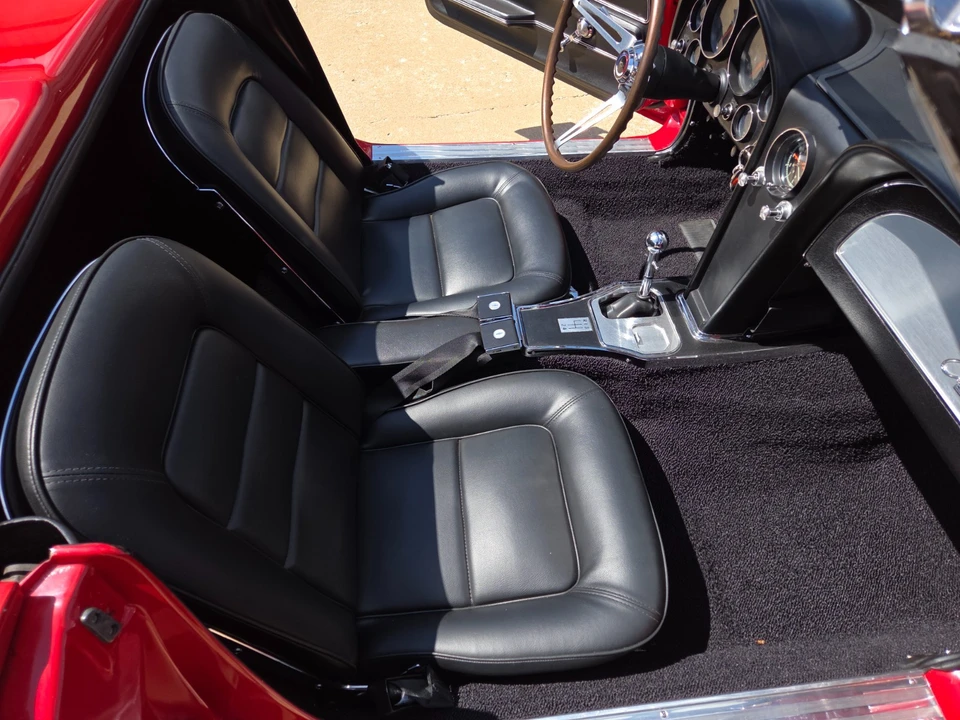1965 Chevrolet Corvette C2 - Image 21 of 31