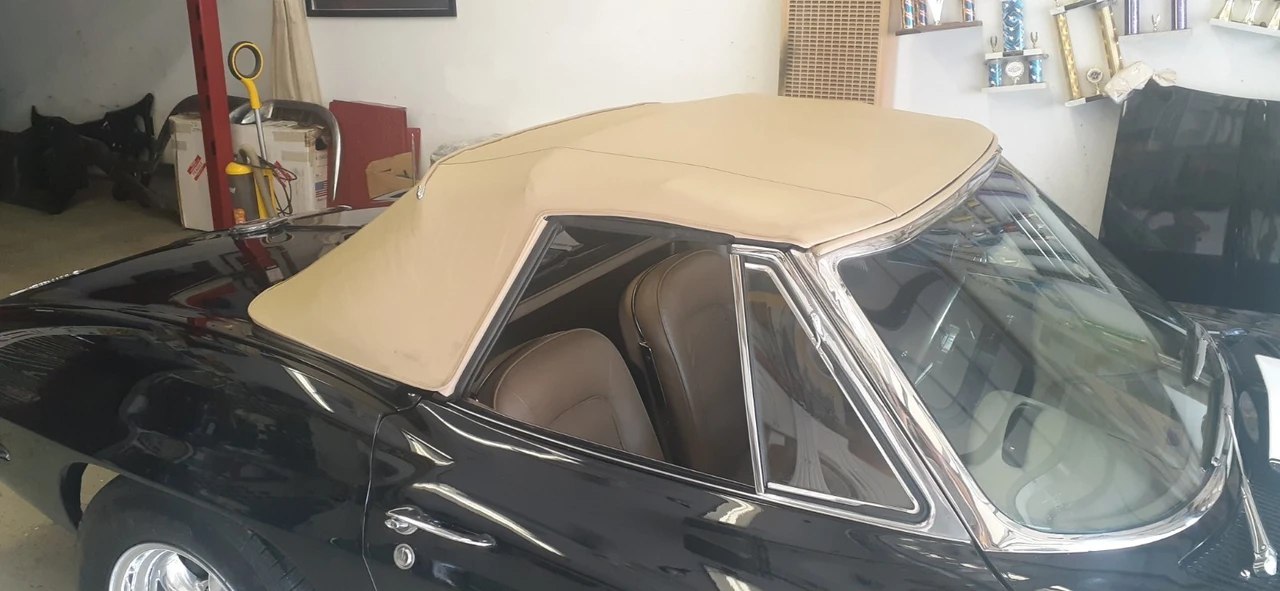 1965 Chevrolet Corvette C2 - Image 19 of 31
