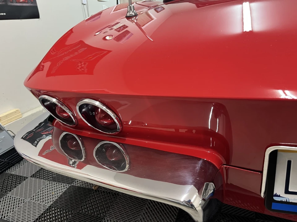 1965 Chevrolet Corvette C2 - Image 26 of 31
