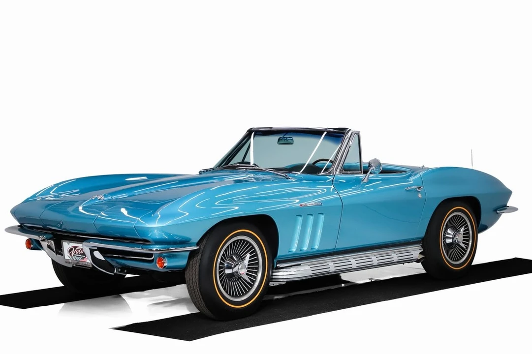 1965 Chevrolet Corvette C2 - Image 22 of 31