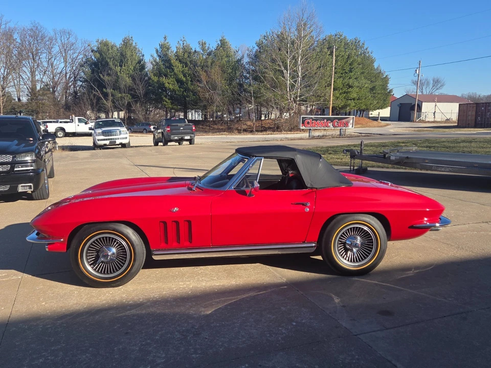 1965 Chevrolet Corvette C2 - Image 12 of 31