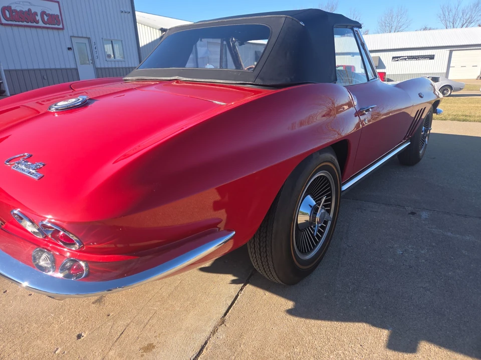1965 Chevrolet Corvette C2 - Image 8 of 31