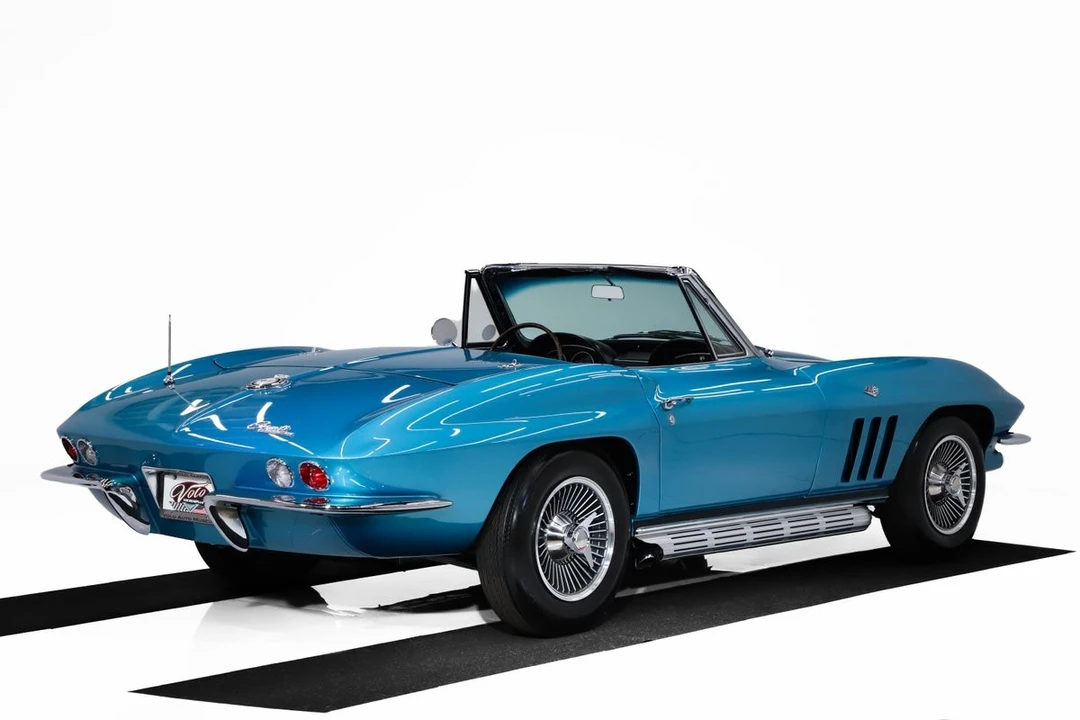 1965 Chevrolet Corvette C2 - Image 2 of 6