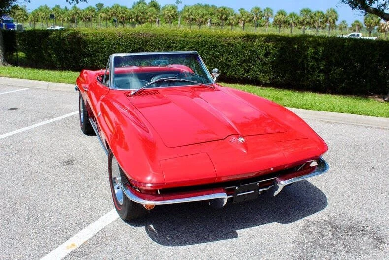 1965 Chevrolet Corvette C2 - Image 21 of 31