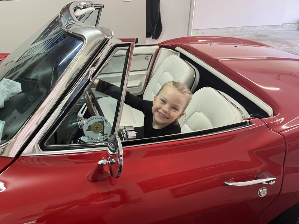 1965 Chevrolet Corvette C2 - Image 17 of 31