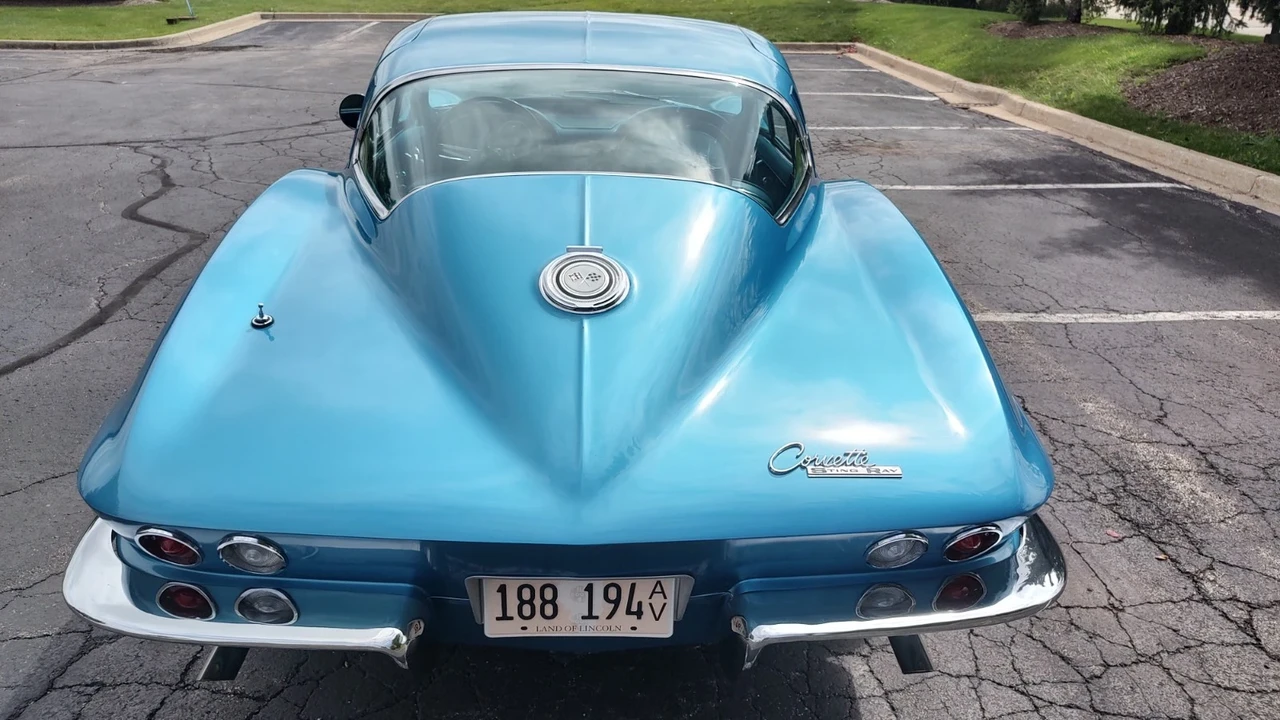 1965 Chevrolet Corvette C2 - Image 8 of 21