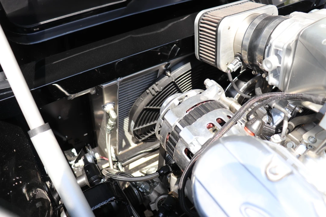 1965 Chevrolet Corvette C2 - Image 17 of 31